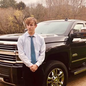 Meet your Posher, Bobby